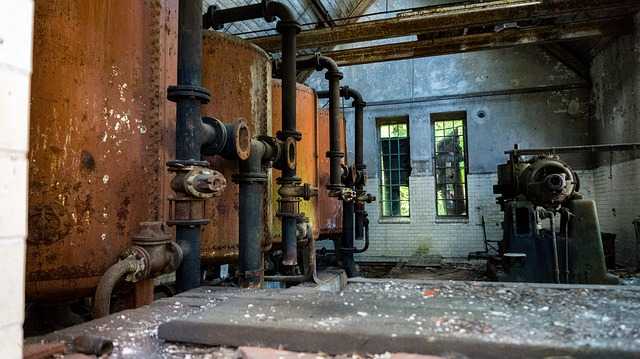 Boiler mountings and accessories